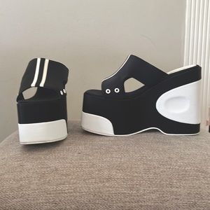 High Platform Mule Wedge